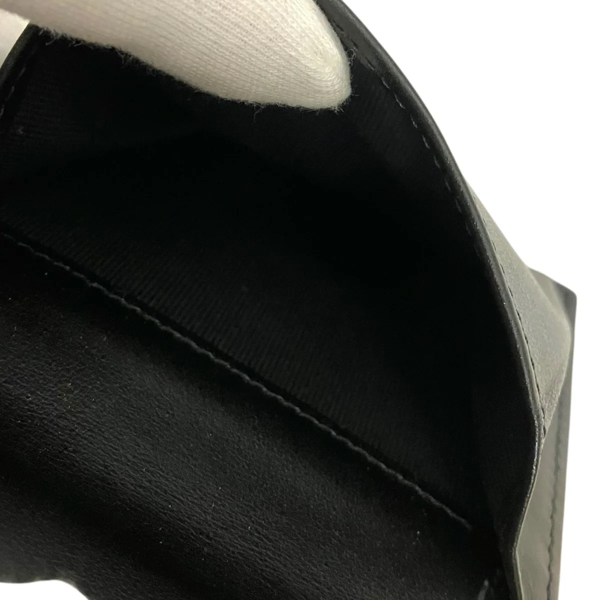 ココマークキャビアスキン2つ折り財布 - Image 6