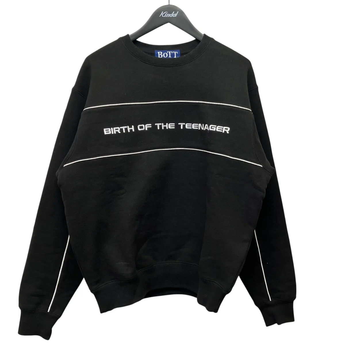 Paneled Crewneck刺しゅうスウェットトレーナー253BoTT53