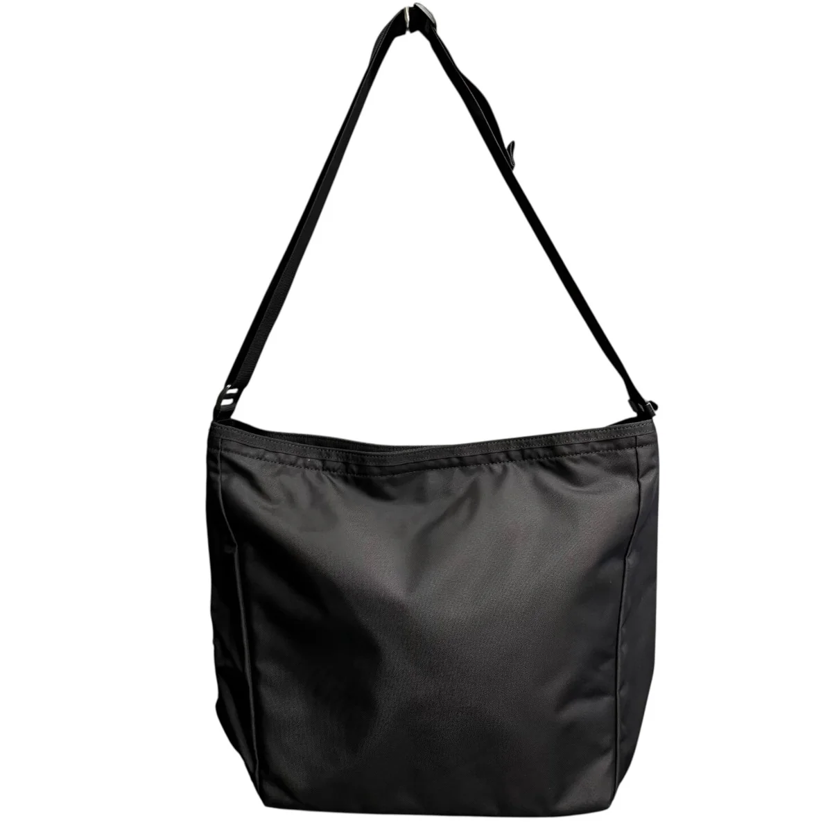 SHOULDER STANDARD HEXAショルダーバッグ