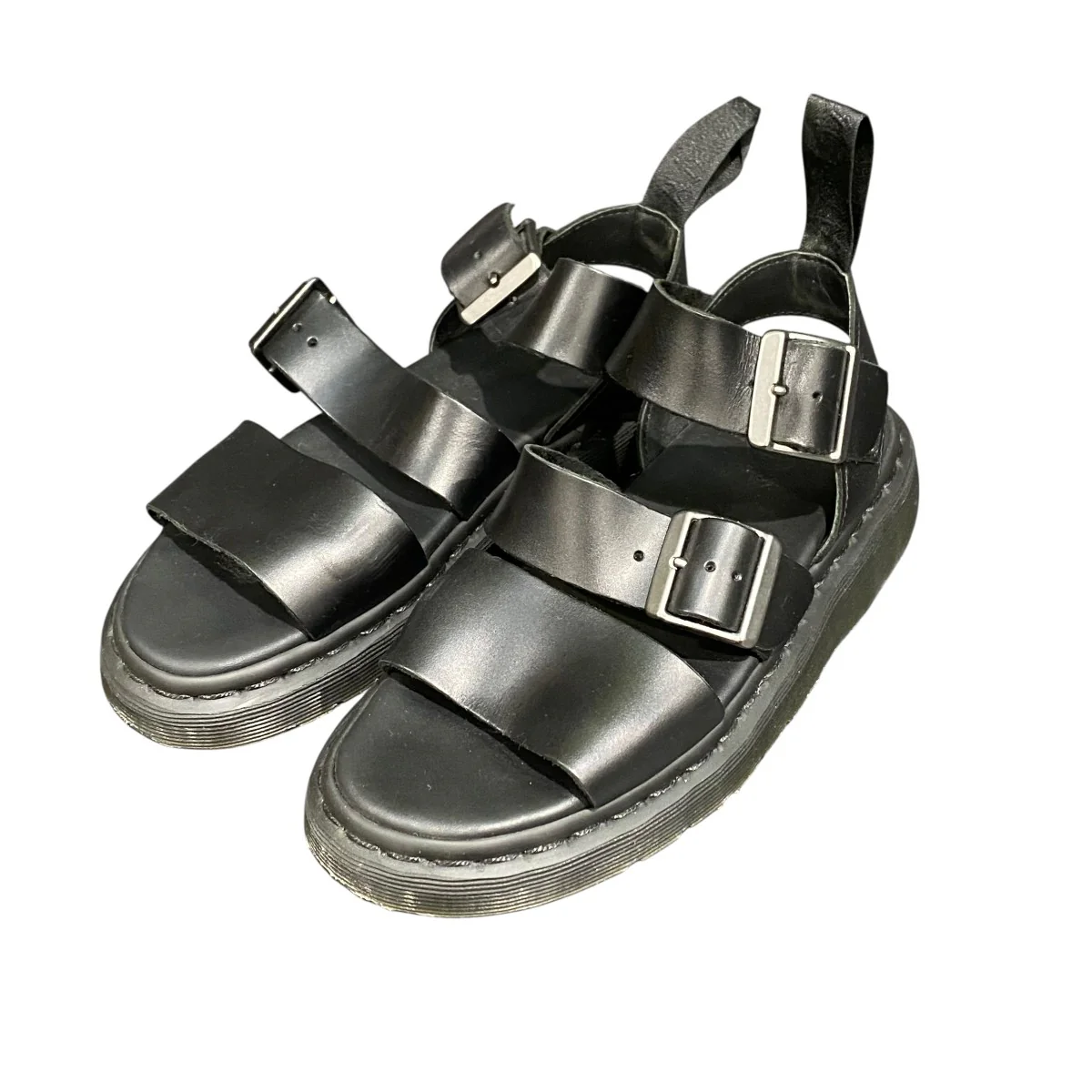 GRYPHON STRAP SANDAL