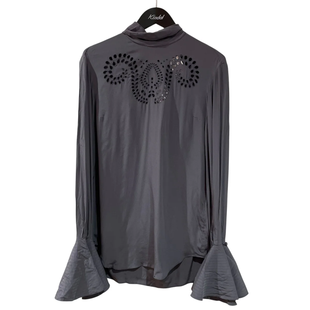 EMBROIDERED SILK TOPシルクシャツTO0220013910A