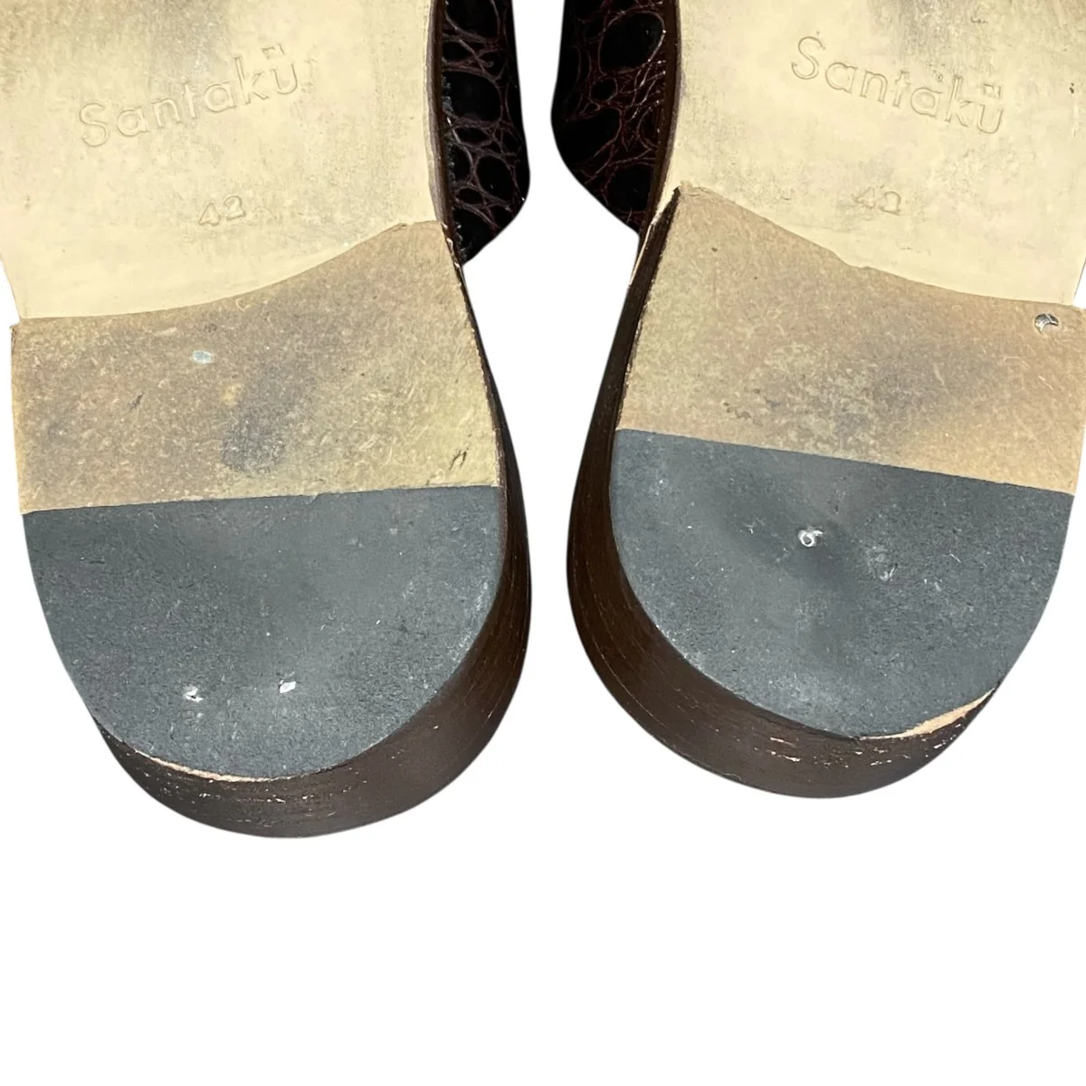 ADRIEN - Image 6