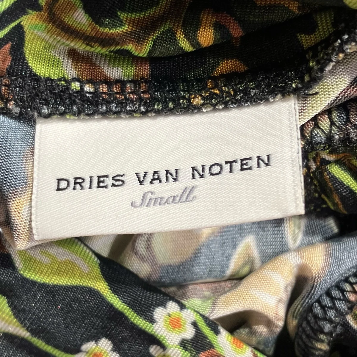 フローラルハイネックトップ長袖Tシャツ - Image 5